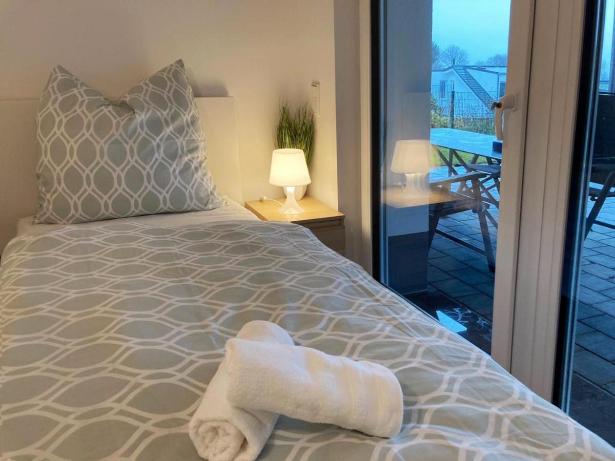 Apartment Toelleturm - 45M2 - Single Beds - Wuppertal Eksteriør billede